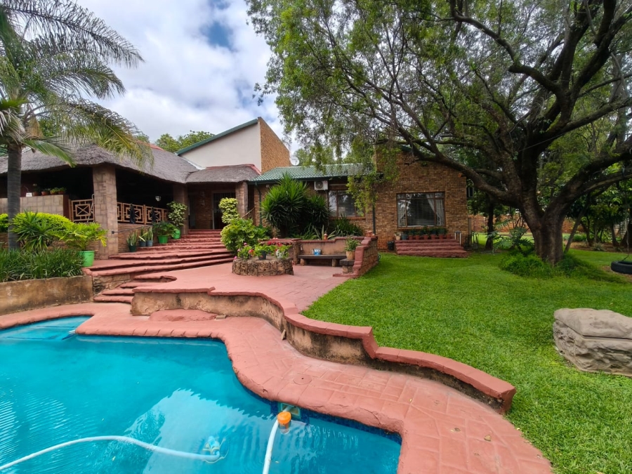 4 Bedroom Property for Sale in Cashan North West